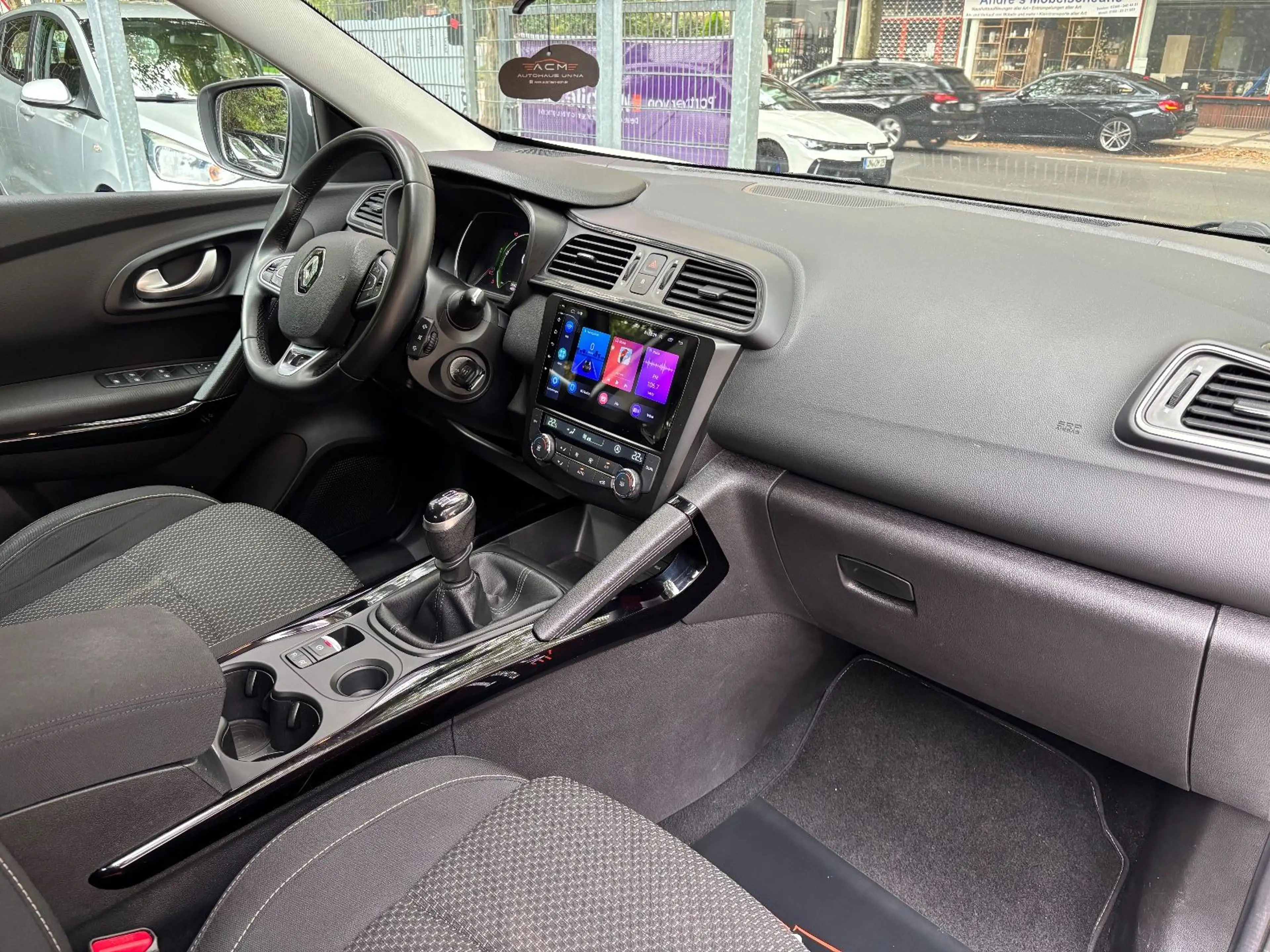 Renault Kadjar Life — photo 10