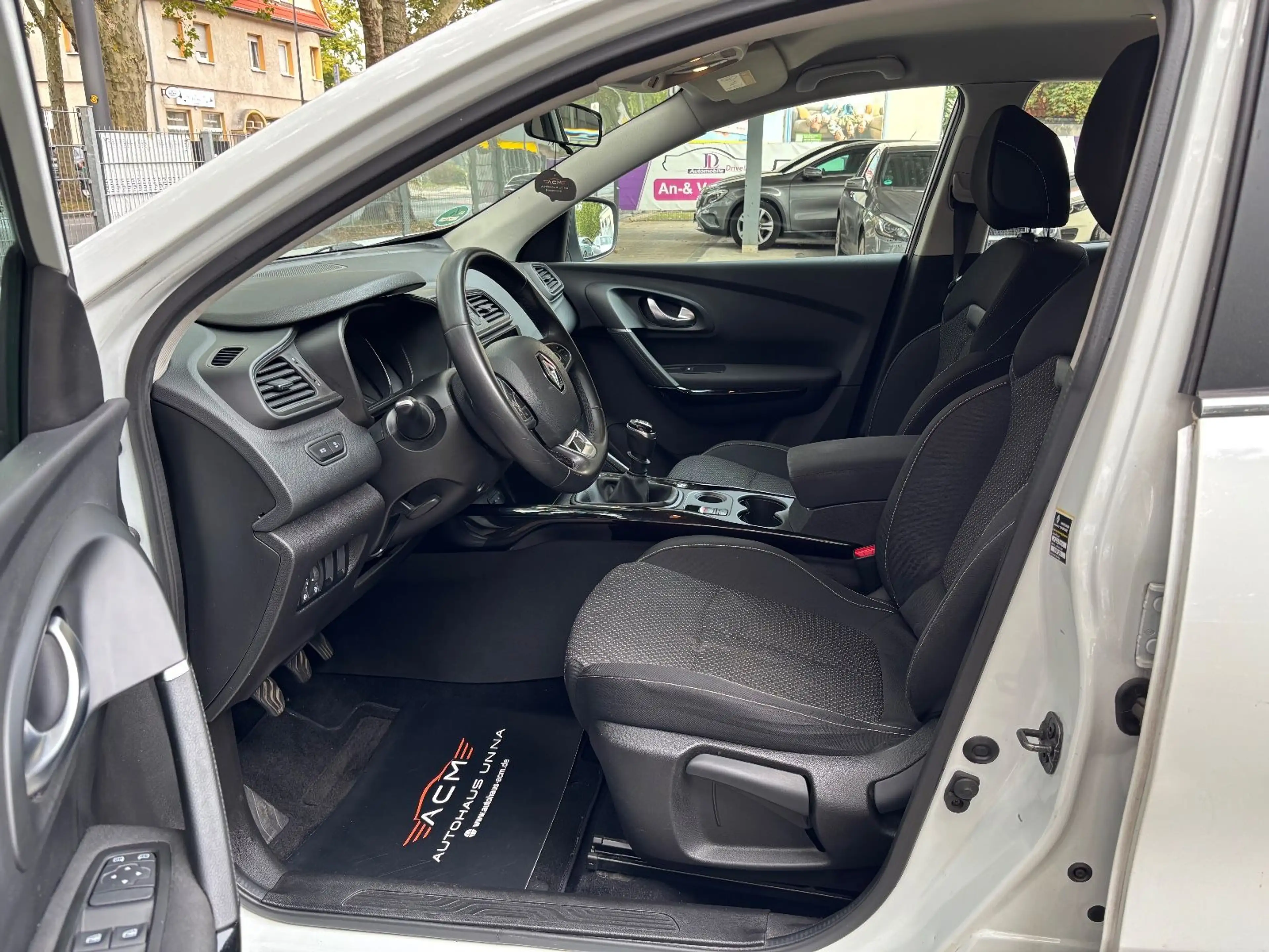 Renault Kadjar Life — photo 7