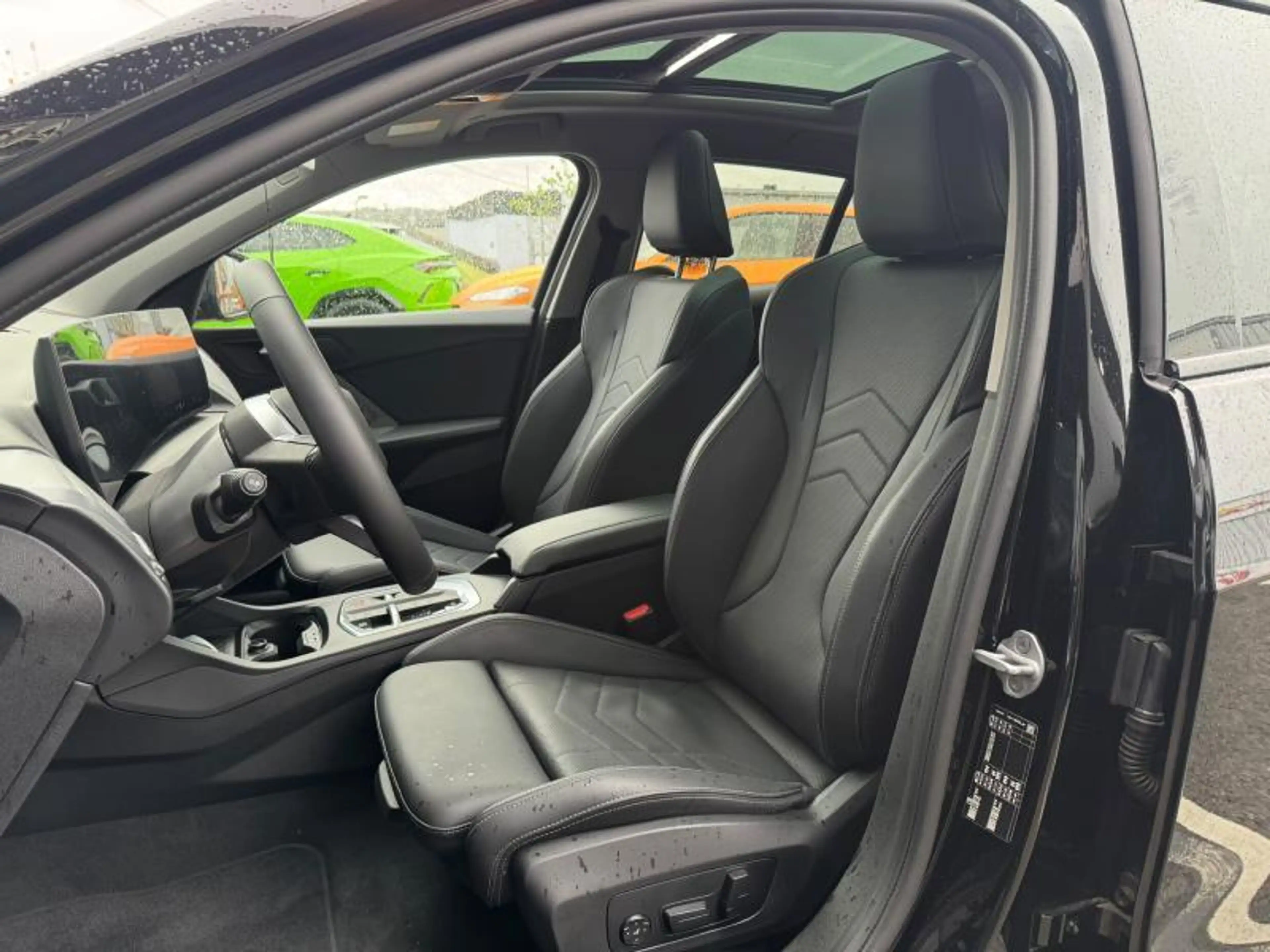 BMW 120 i 1.5 170ch Pack M/Toit ouvrant/Camera — photo 11