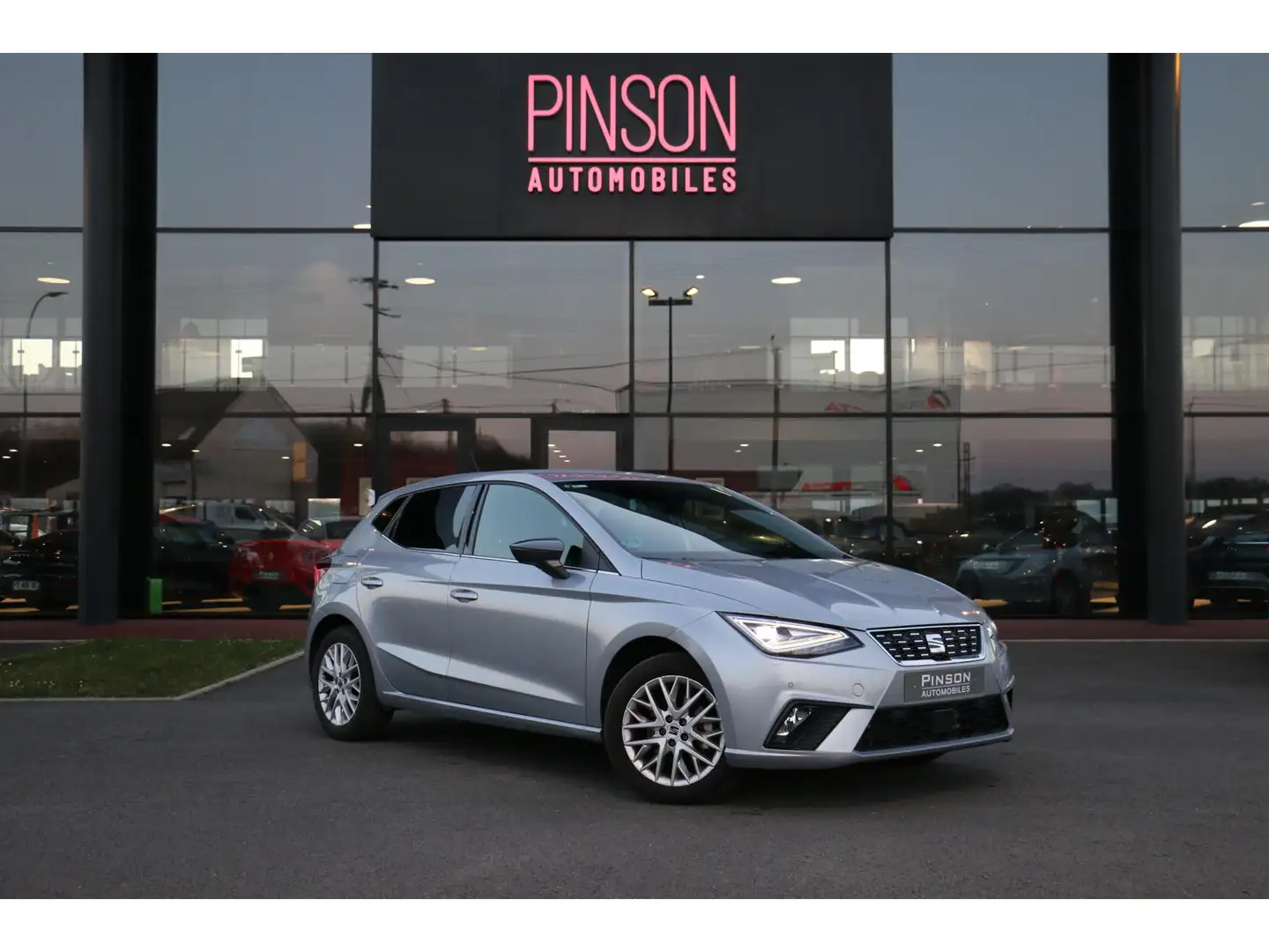 SEAT Ibiza SEAT IBIZA 1.0 TSI 115CH SPECIAL EDITION - CARPLAY Gris - 1