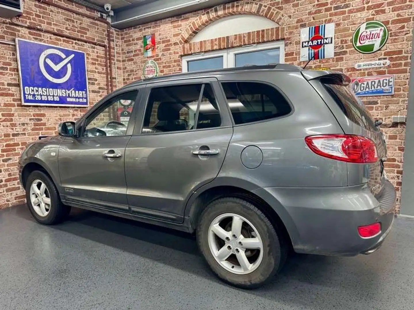 Hyundai SANTA FE Santa Fe 2.2 150cv Cuir/SiègCh/ClimaAut/ALU17/ Gris - 2