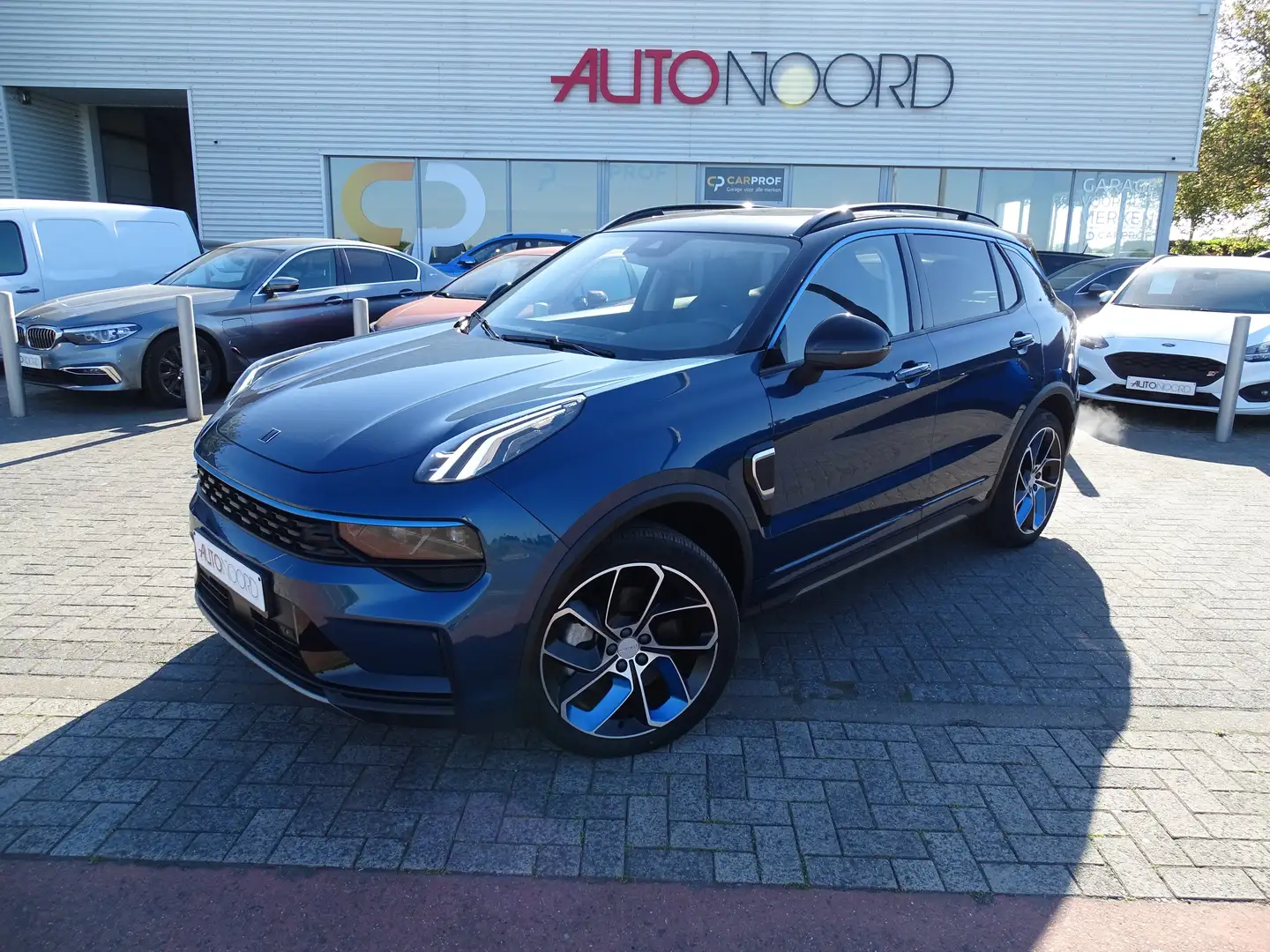 Lynk & Co 01 1.5 Turbo PHEV * NOG SLECHTS 2 STUKS BESCHIKBAAR Zwart - 1