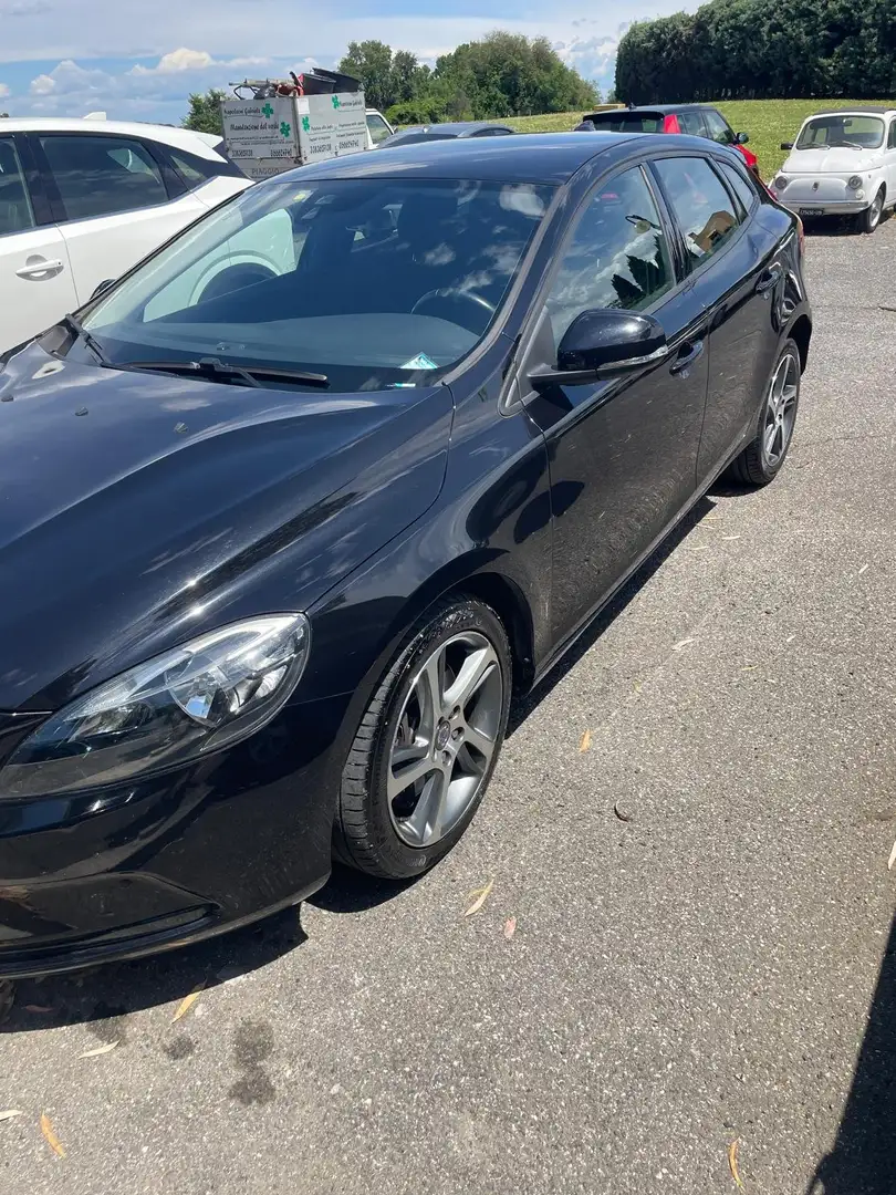 Volvo V40 V40 1.6 d2 Kinetic powershit Nero - 1
