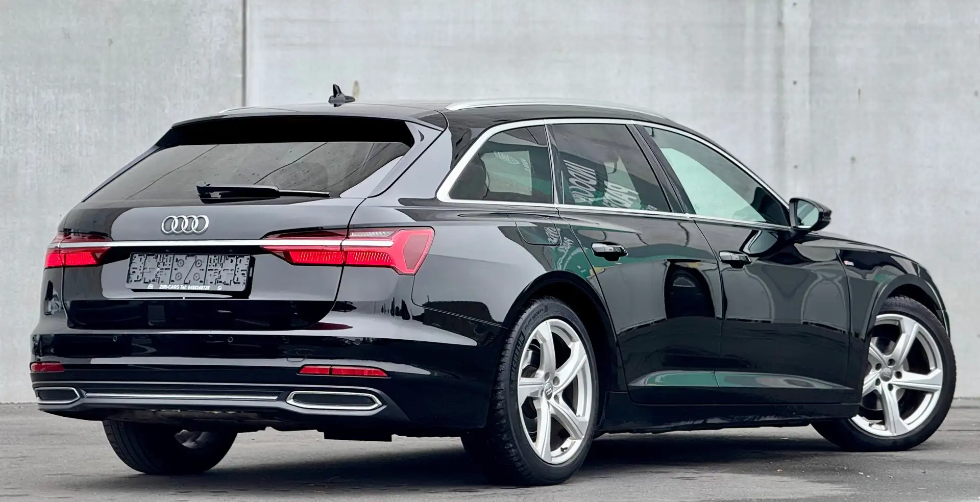 Audi A6 Avant 40 TDi SLine S tronic - Noir - 2