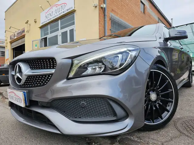 Mercedes-Benz CLA 250 211cv Premium*AMG*Pelle*Navi*Bi-Xeno*18*Kamera*