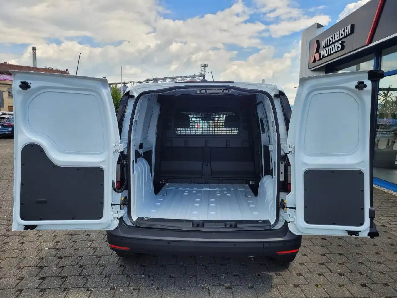 Ford Transit Connect 2026 — фото 15