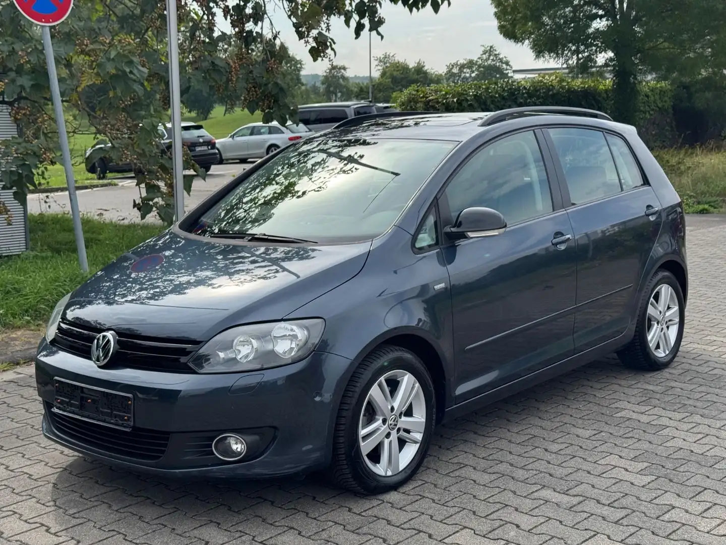 Volkswagen Golf Plus VI 1.4 TSI Match*AHK*SSD  Tüv neu Bleu - 1