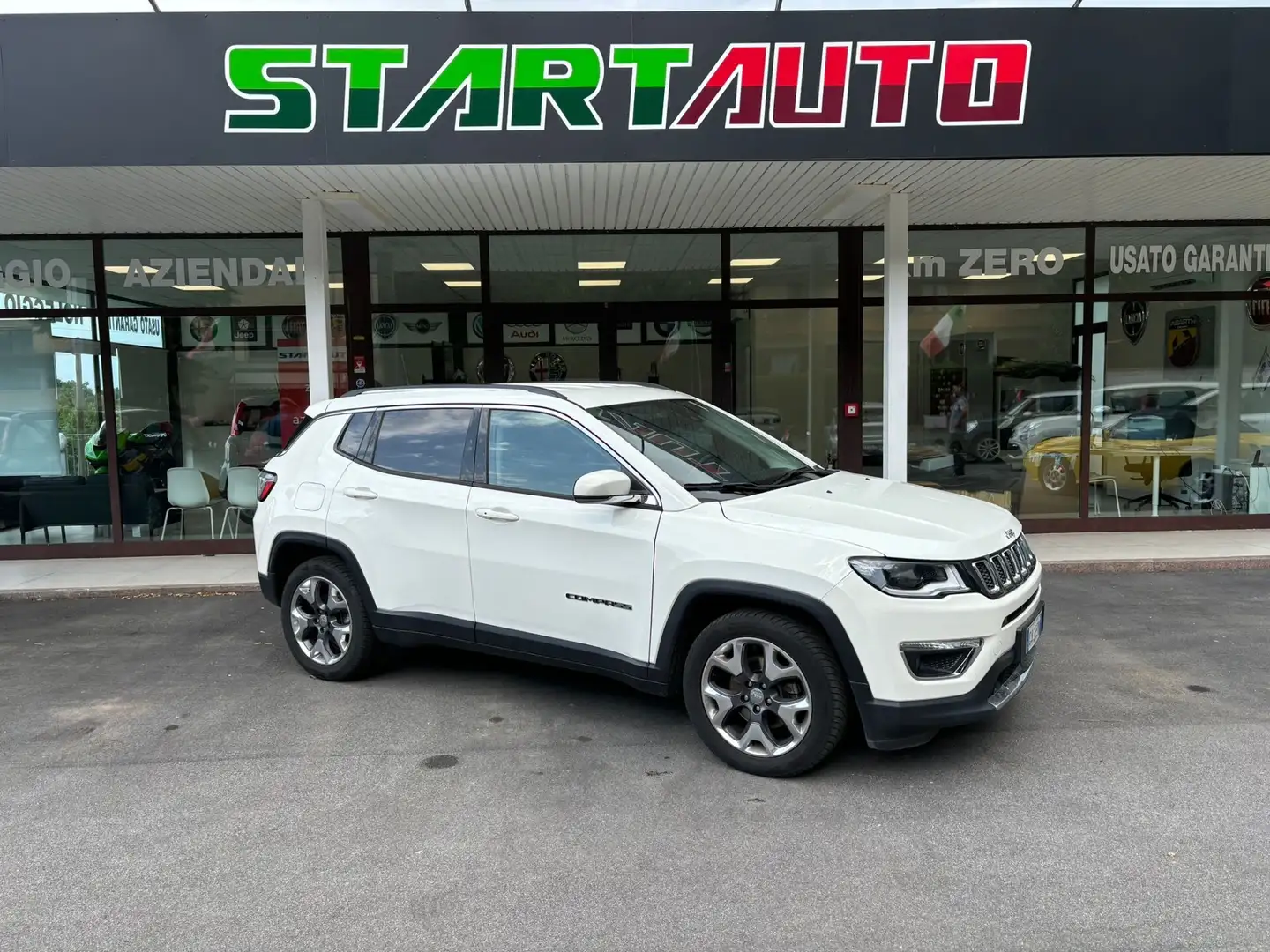 Jeep Compass 1.6 Multijet II 2WD Limited Blanc - 1