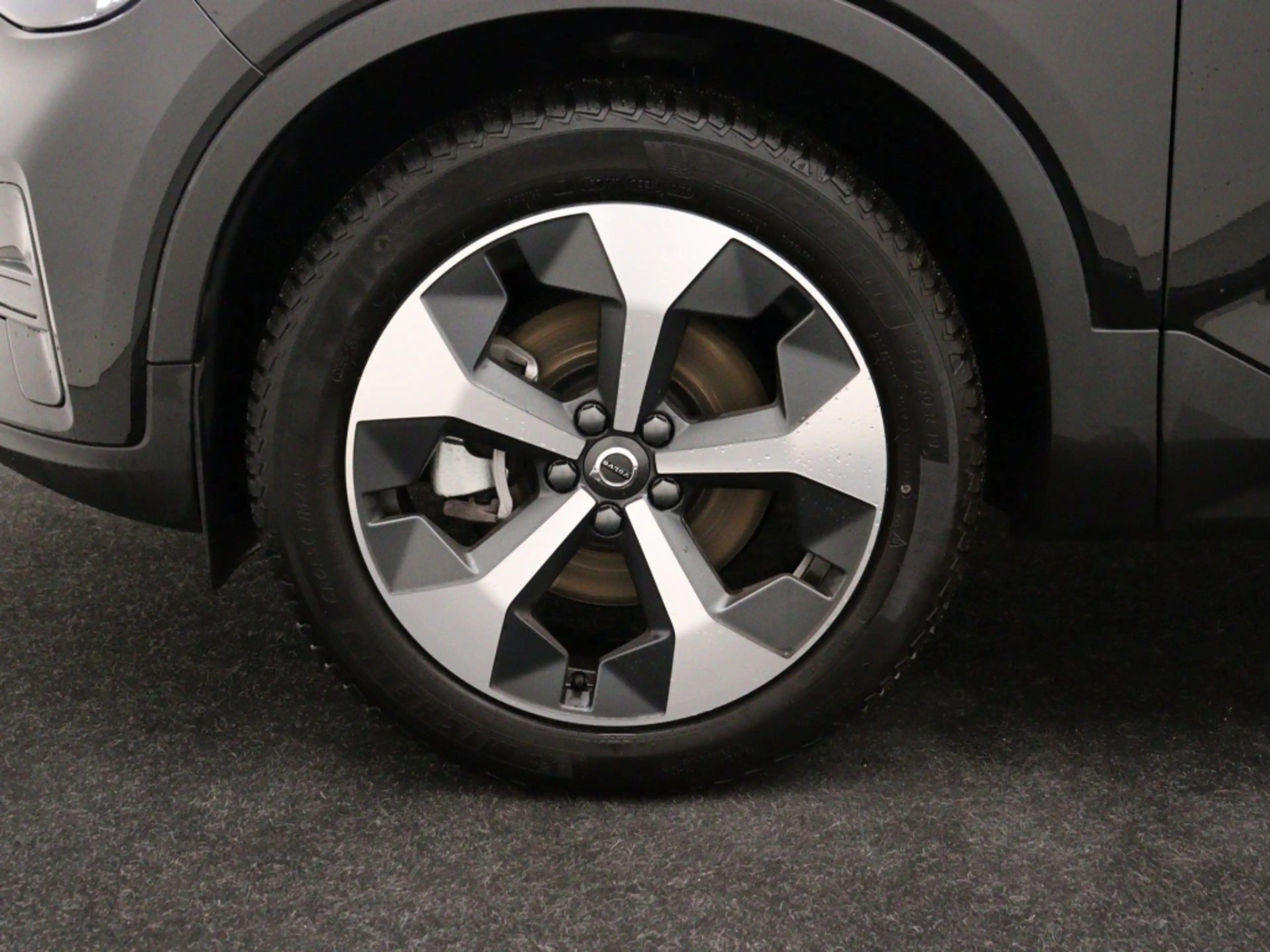 Volvo XC40 B4 AUT(7) PLUS DARK 19INCH SCHUIFDAK HARMAN KARDON — photo 9