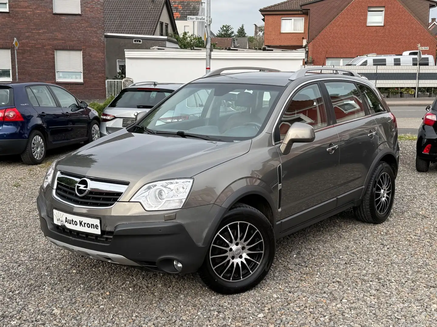 Opel Antara Cosmo 2.0D Leder AHK 4x4 2.Hand TÜV NEU Grau - 1