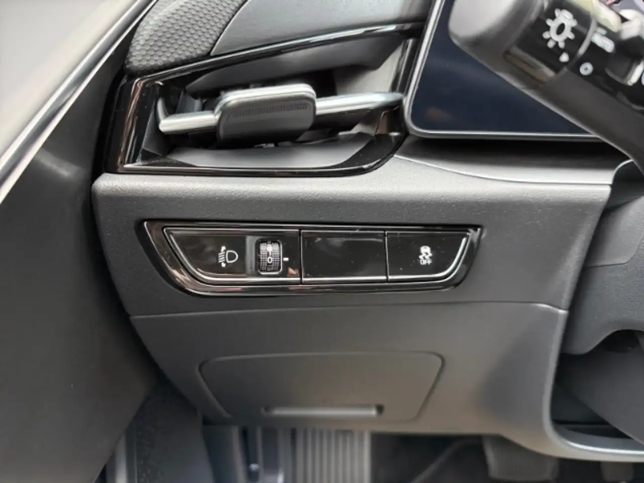 Kia Niro e-Vision (64,8kWh) Navi,WP,LED,Klimatik,Alu, миниатюра 16