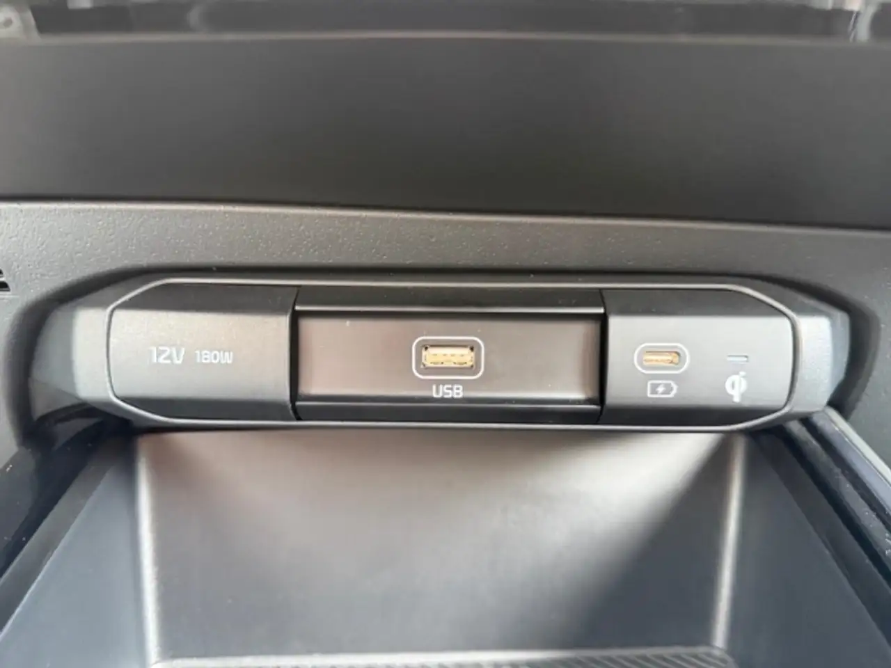 Kia Niro e-Vision (64,8kWh) Navi,WP,LED,Klimatik,Alu, миниатюра 17