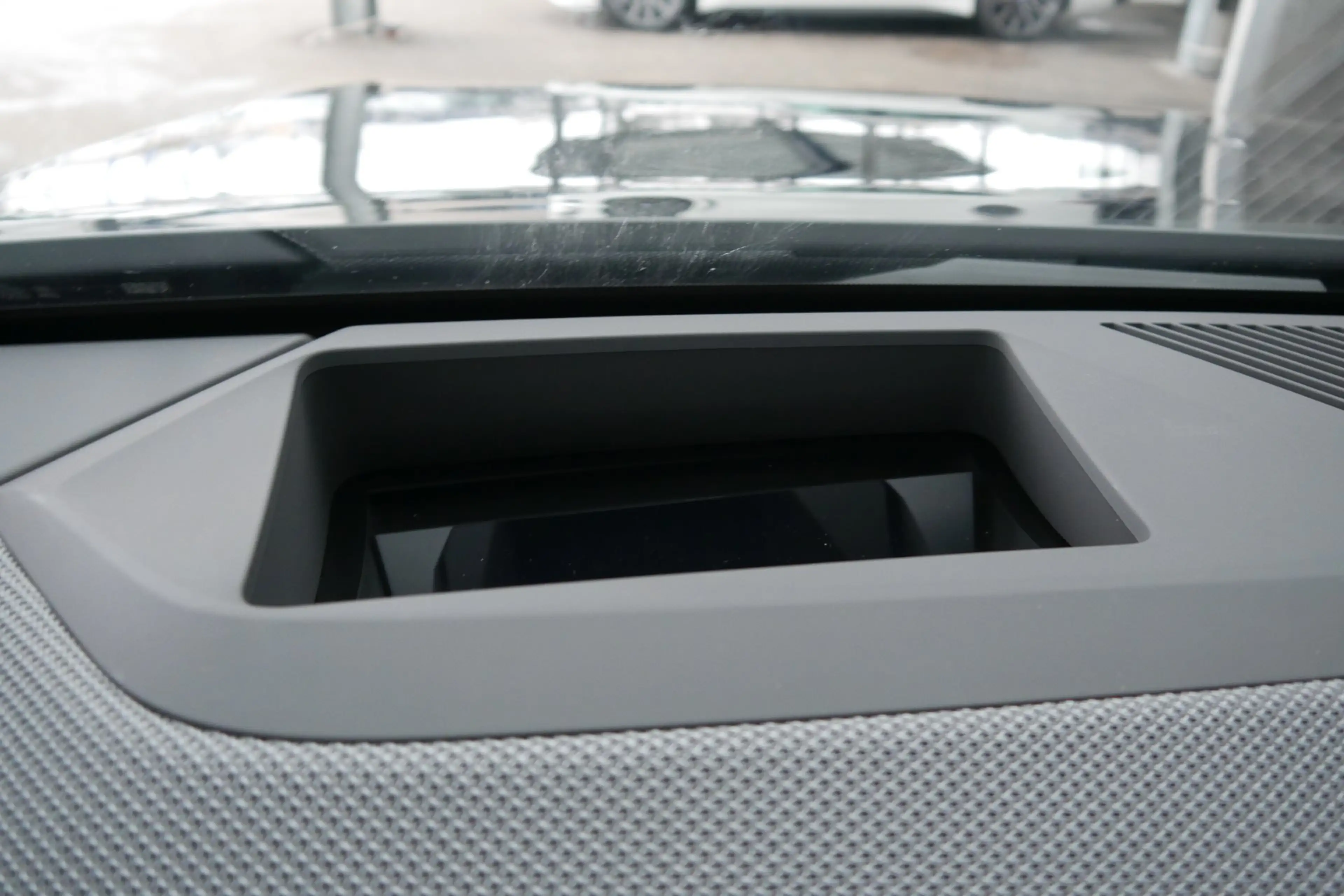 BMW X3 30e xDrive (Reserviert) *M-Paket Pro/Sitzbelüftung/H&K Sound/DA-Prof./Premium Paket* — photo 15