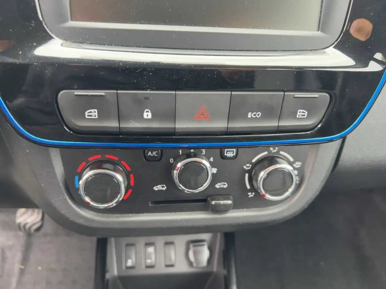 Dacia Spring Business Navi/RFKamera/Klima, миниатюра 15
