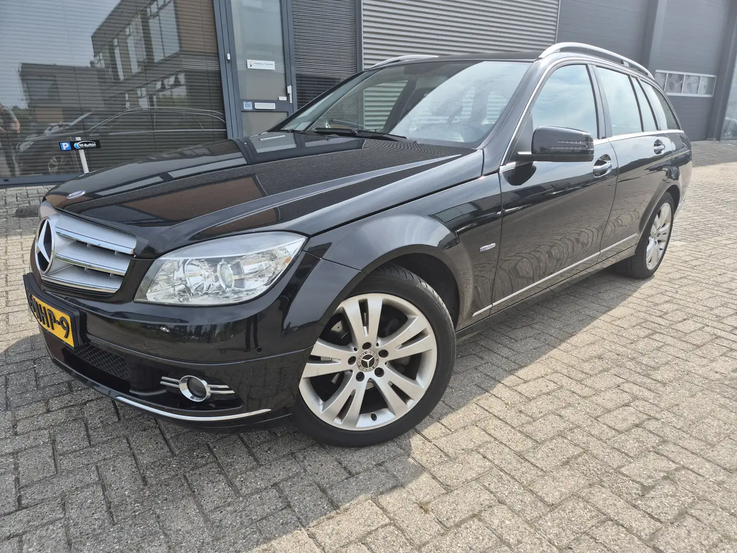 Mercedes-Benz C 180 Estate CDI BlueEFFICIENCY Business Class Avantgard Zwart - 1