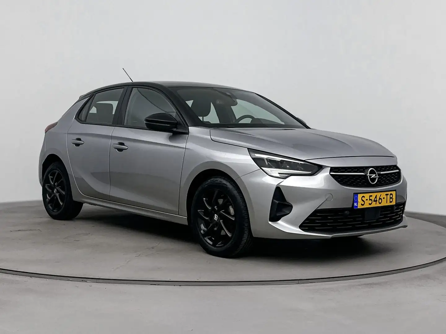 Opel Corsa 1.2 100pk GS Line | Apple CarPlay & Android Auto | Grijs - 2