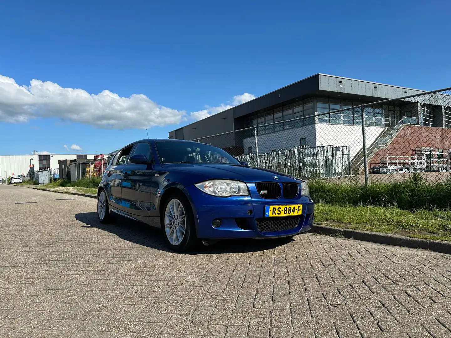 BMW 120 120i Modrá - 2