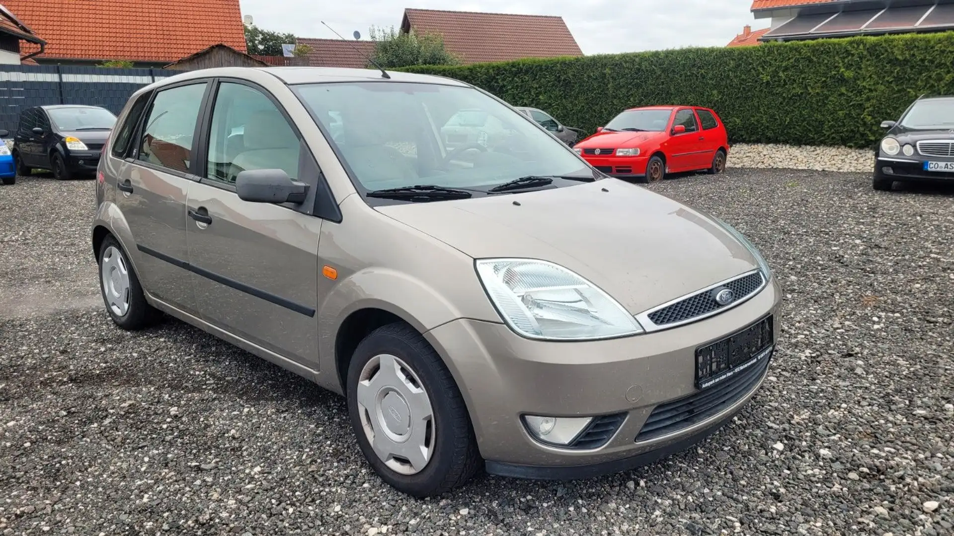 Ford Fiesta 1.4 16V Ghia *Klimaanlage*Schiebedach* - 2