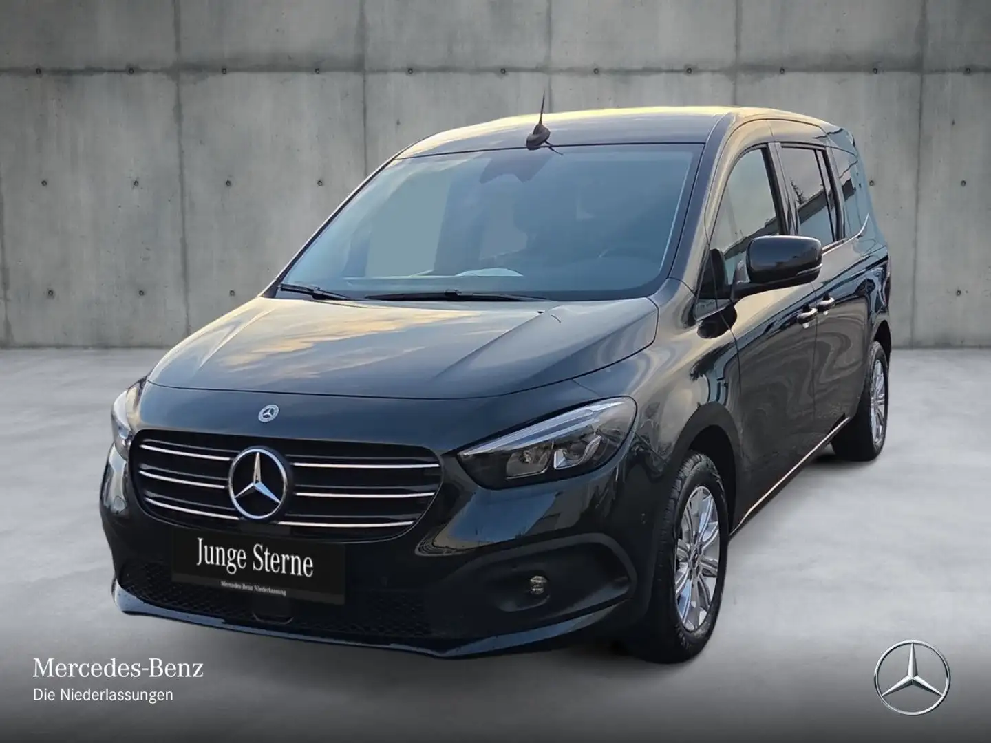 Mercedes-Benz T-Klasse T 180 Lang EDITION+PROGRESSIVE+Klimaautom+Navi+PTS Schwarz - 2