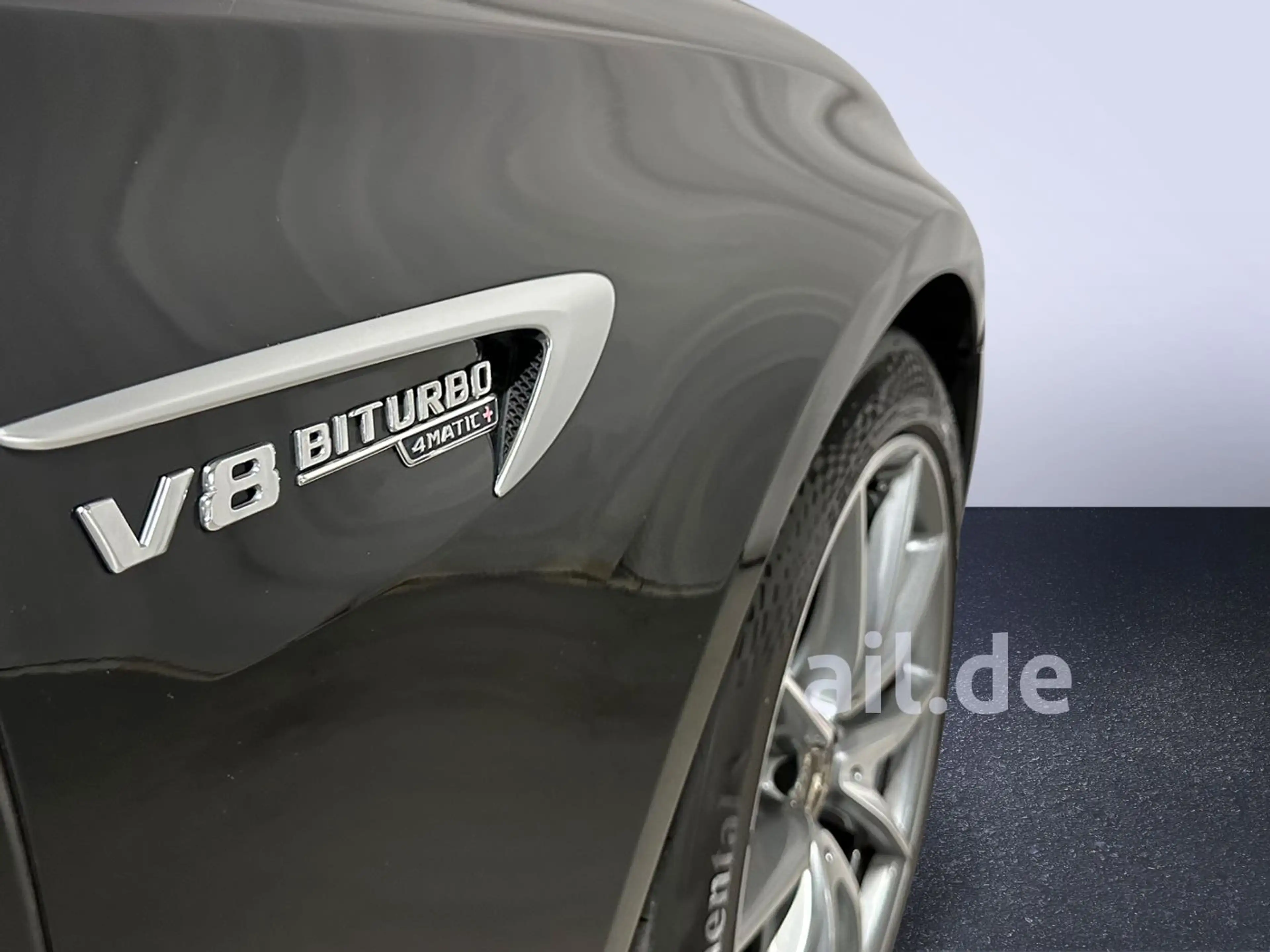 Mercedes-Benz E 63 AMG 4Matic+ LED  Navi Pano 360 Kam. LM — photo 5