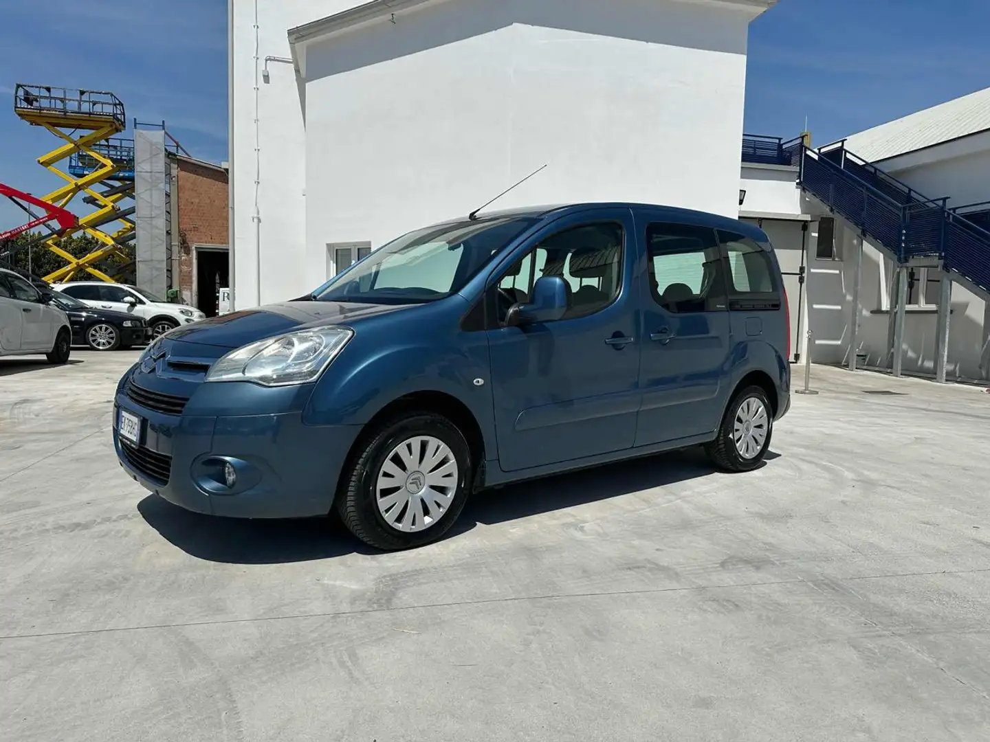 Citroen Berlingo 1.6 HDi 90CV FAP Multispace OK NEOPATENTATI Blau - 1