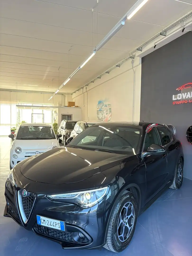 Alfa Romeo Stelvio Stelvio 2020 2.2 t Business rwd 160cv auto Nero - 2
