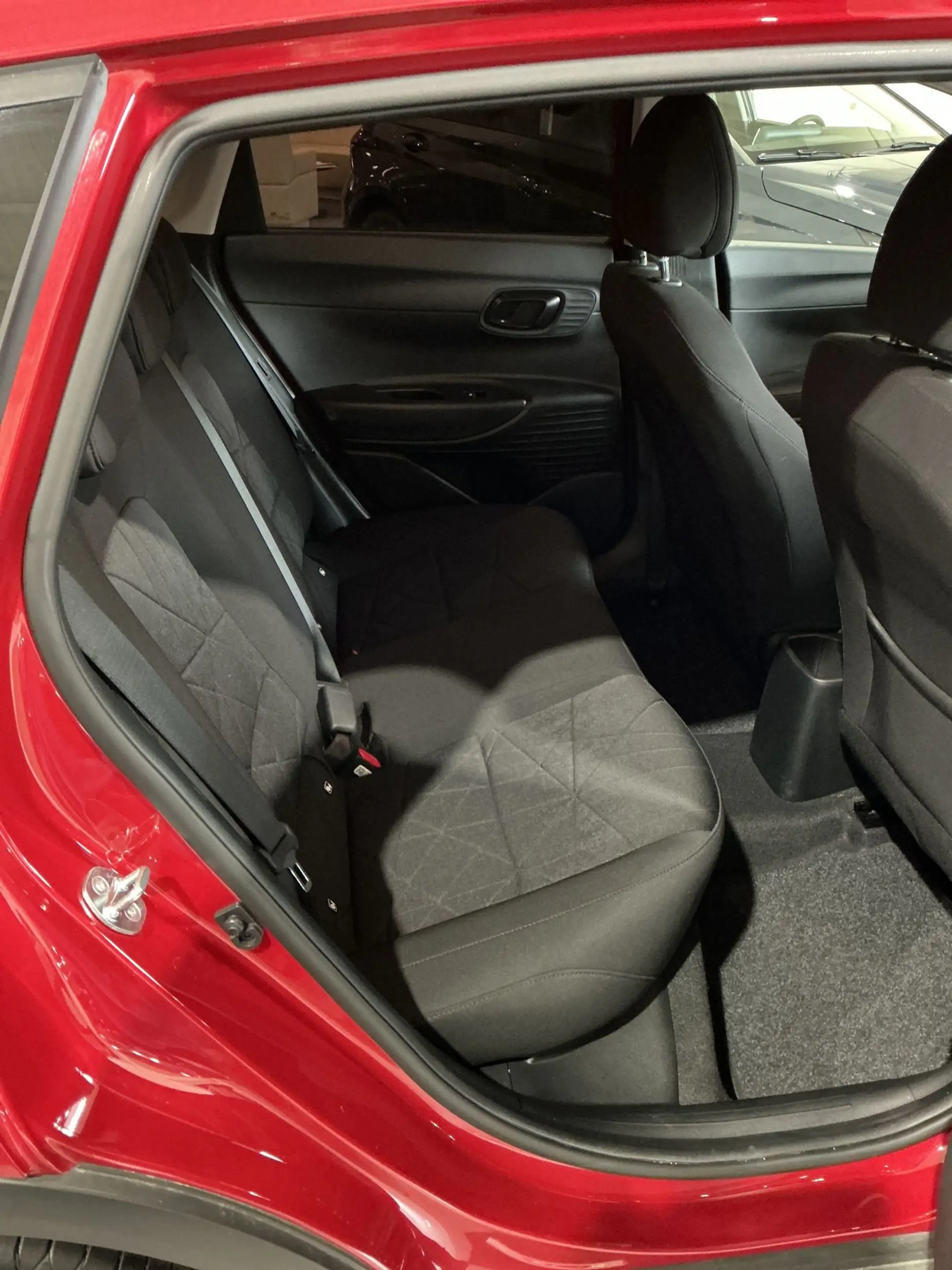 Hyundai BAYON T-GDi 48V Techno 7DCT — photo 14