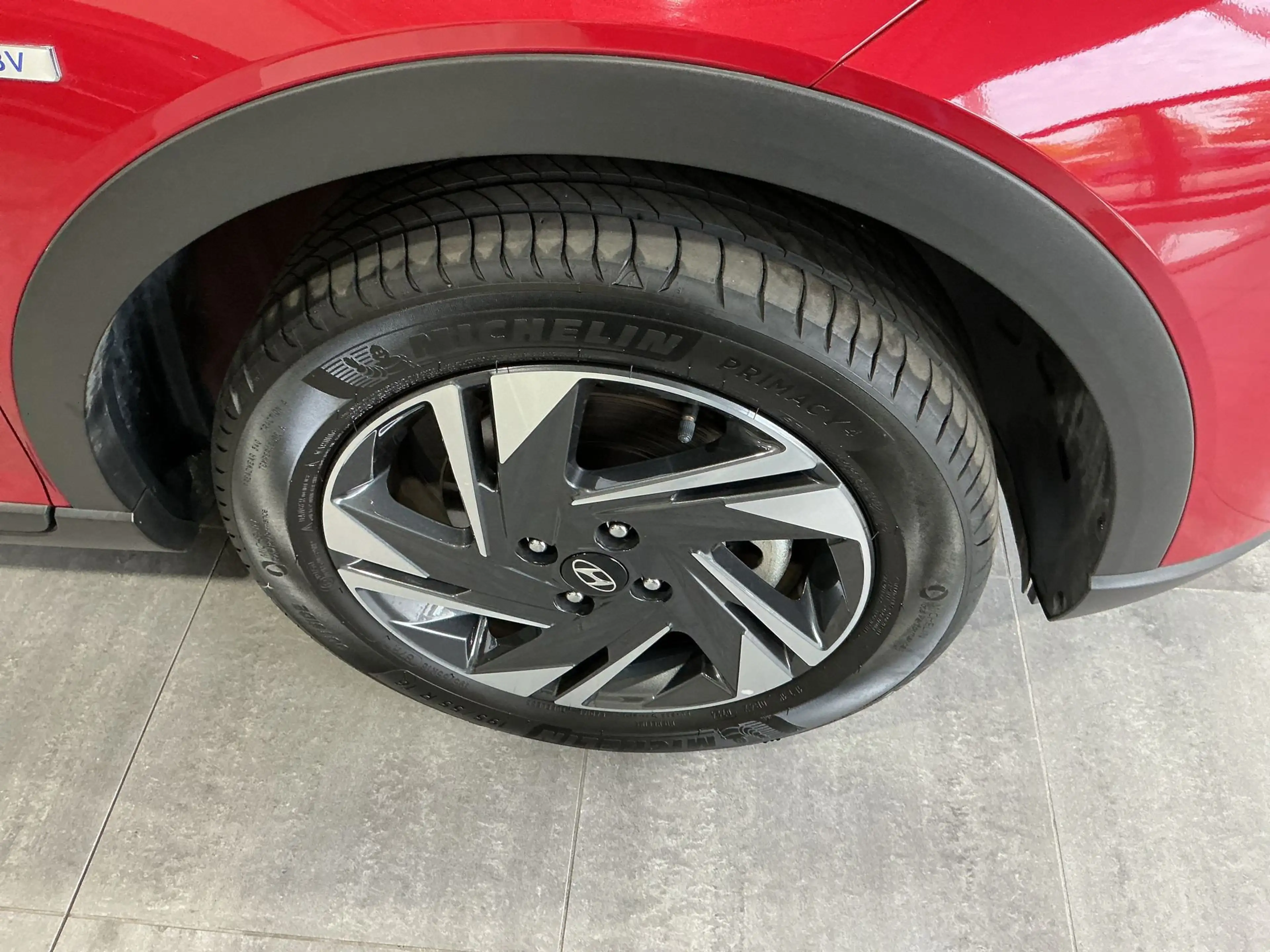 Hyundai BAYON T-GDi 48V Techno 7DCT — photo 8