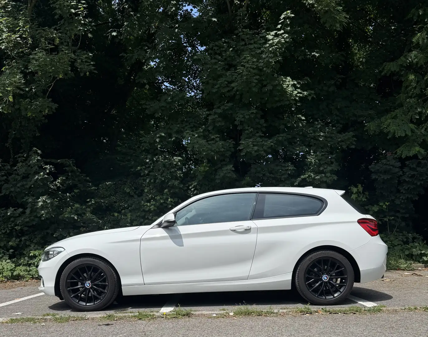 BMW 118 118 i Advantage Weiß - 2