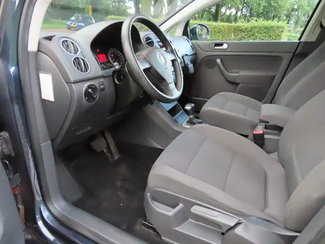 Volkswagen Golf Plus view 8