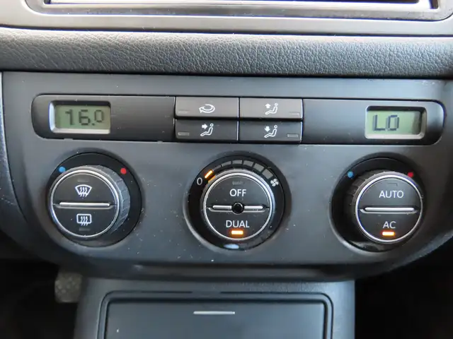Volkswagen Golf Plus view 13