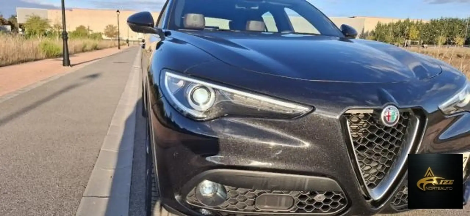 Alfa Romeo Stelvio 2.2 T.diesel 210 CV AT8 Q4 Exec. Schwarz - 2