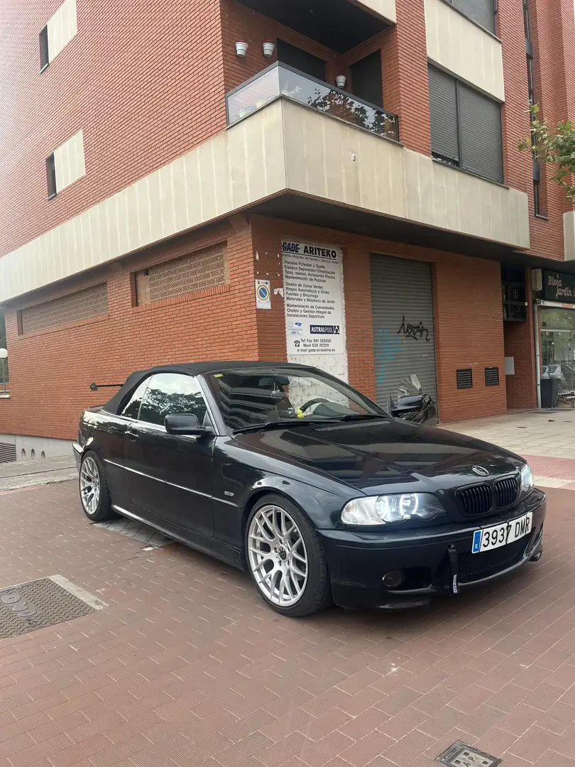 BMW 325 Ci Cabrio - 2