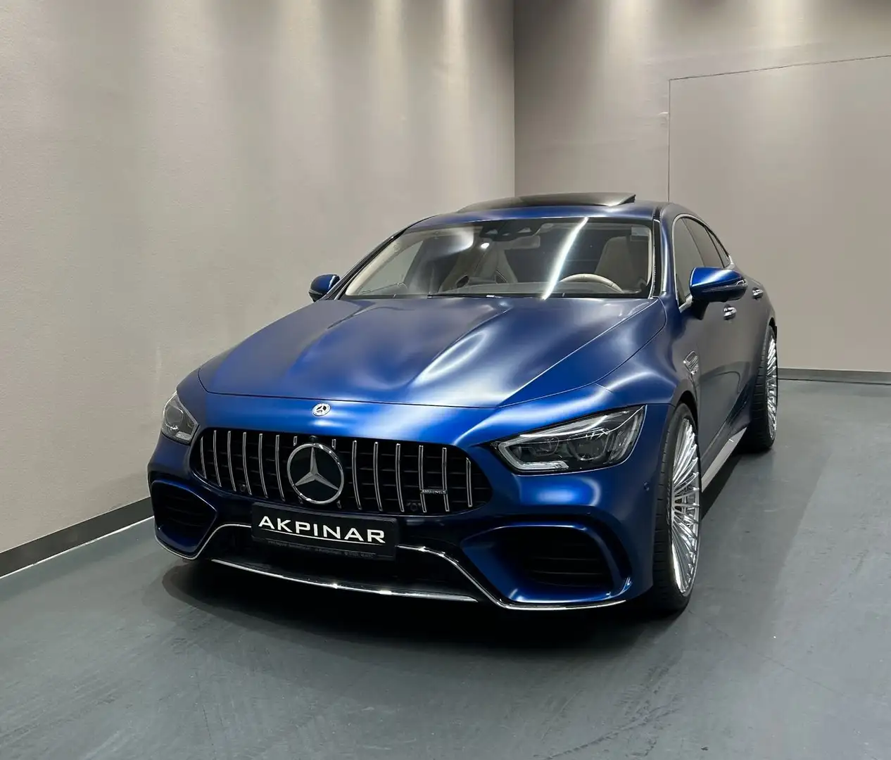 Mercedes-Benz AMG GT 63 S 4M*DYNAMIC-PAKET*PEROF.SITZ*KERAMIK* Blau - 2
