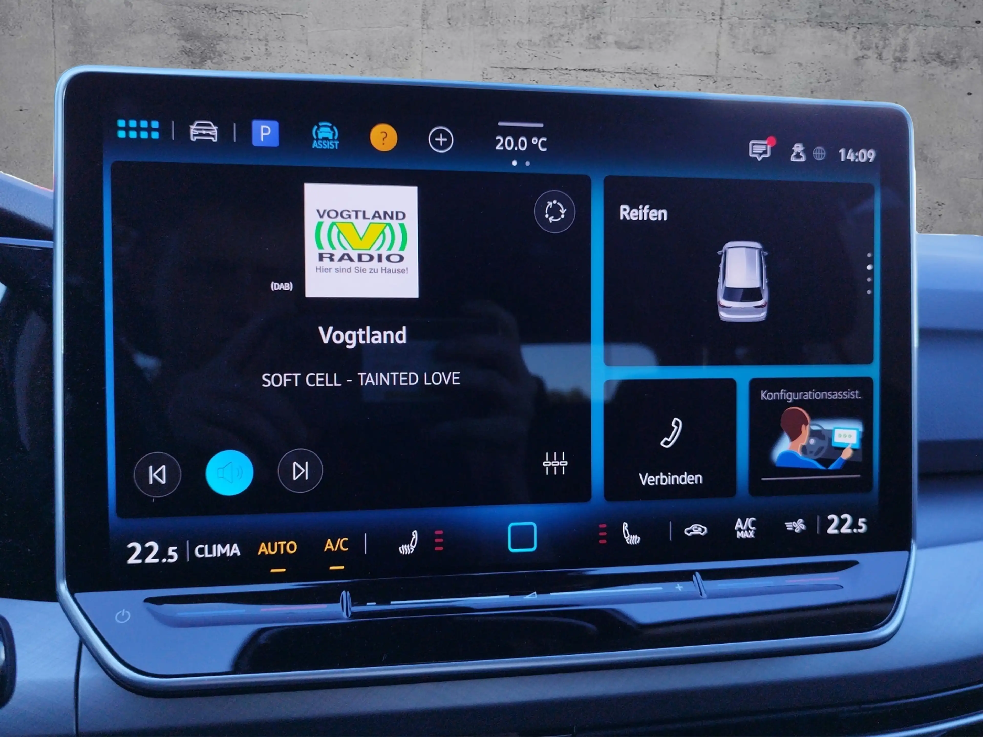 Volkswagen Golf Variant VIII Variant Life 1.5eTSI DSG 5JG/AHK/RFK/SHZ/LED — photo 15