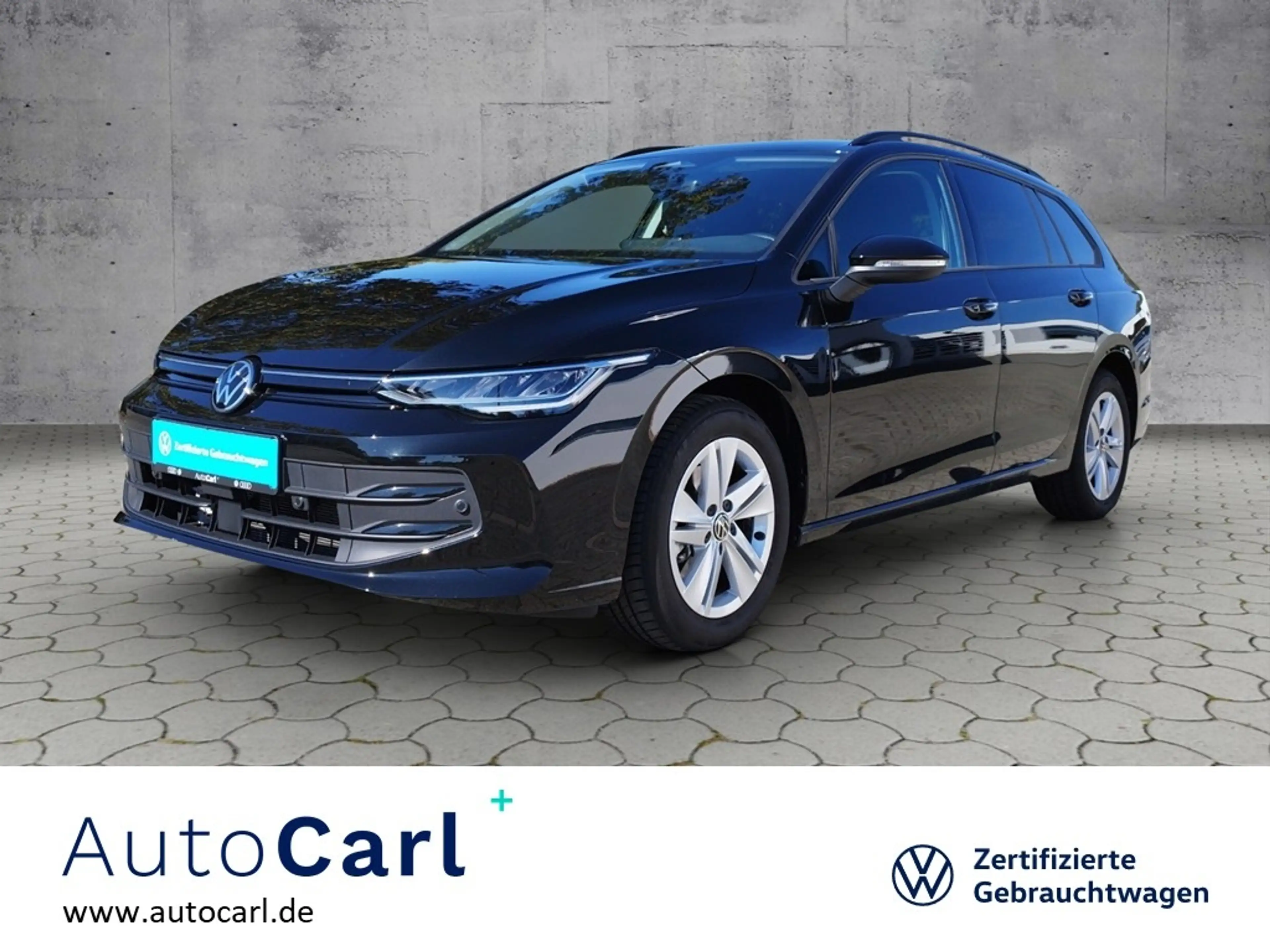 Volkswagen Golf Variant VIII Variant Life 1.5eTSI DSG 5JG/AHK/RFK/SHZ/LED