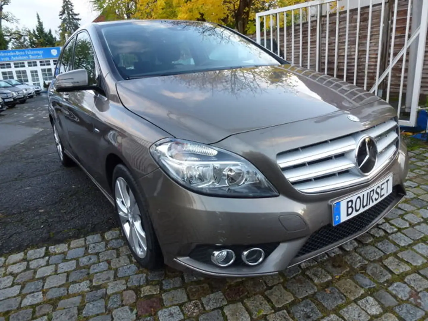 Mercedes-Benz B 200 Autom-Klima-erst 52.000KM-Sitzheizung Rückfahrkam Grau - 2