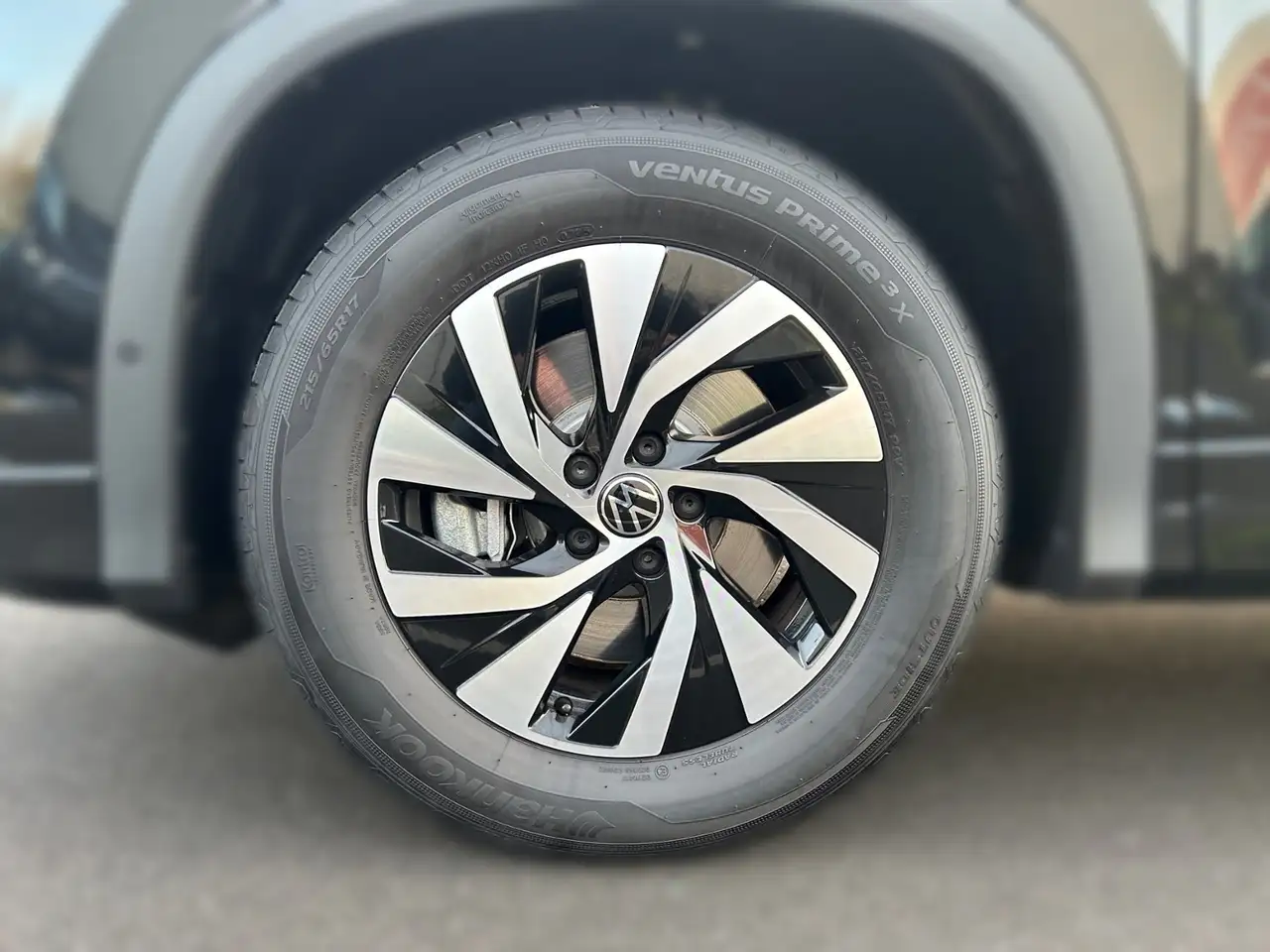 Volkswagen Tayron 1.5 eTSI DSG LIFE +AHK +LED +ACC +RKAM +VIRTUAL + 7