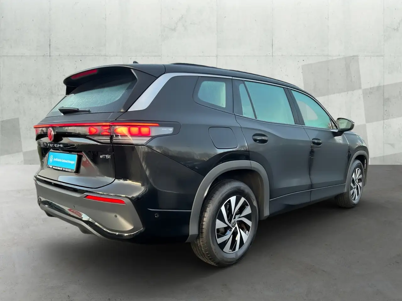 Volkswagen Tayron 1.5 eTSI DSG LIFE +AHK +LED +ACC +RKAM +VIRTUAL + 4