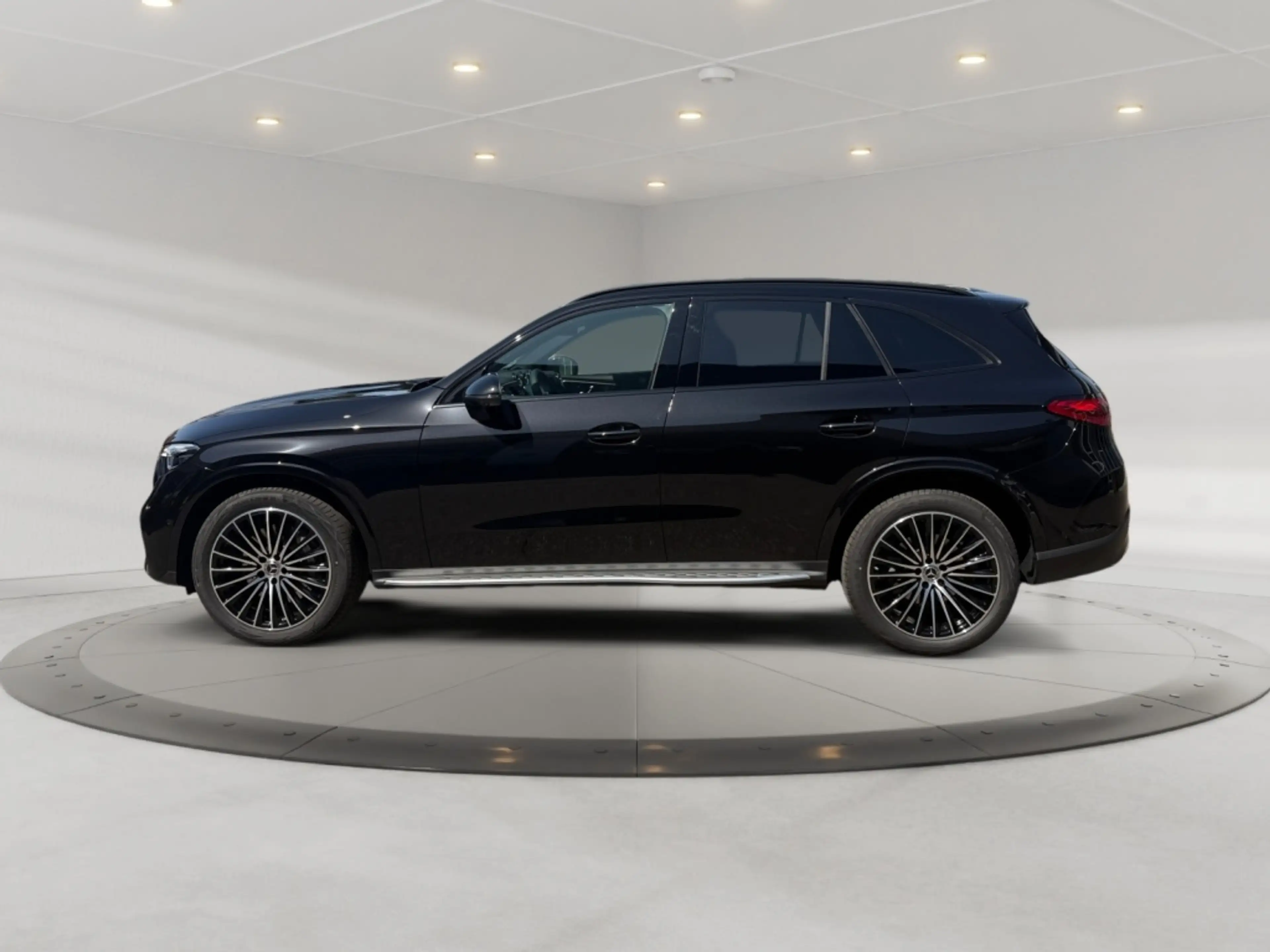 Mercedes-Benz GLC 220 d 4MATIC AMG+MBUX+Burm+Night+AHK+Pano — photo 5