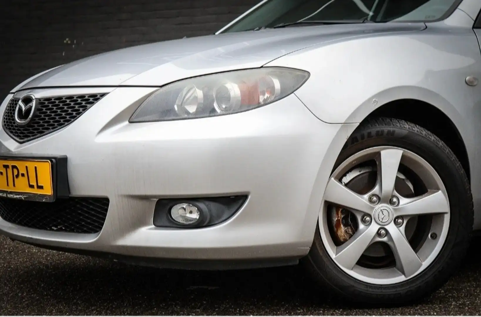 Mazda 3 1.6 Active - 2