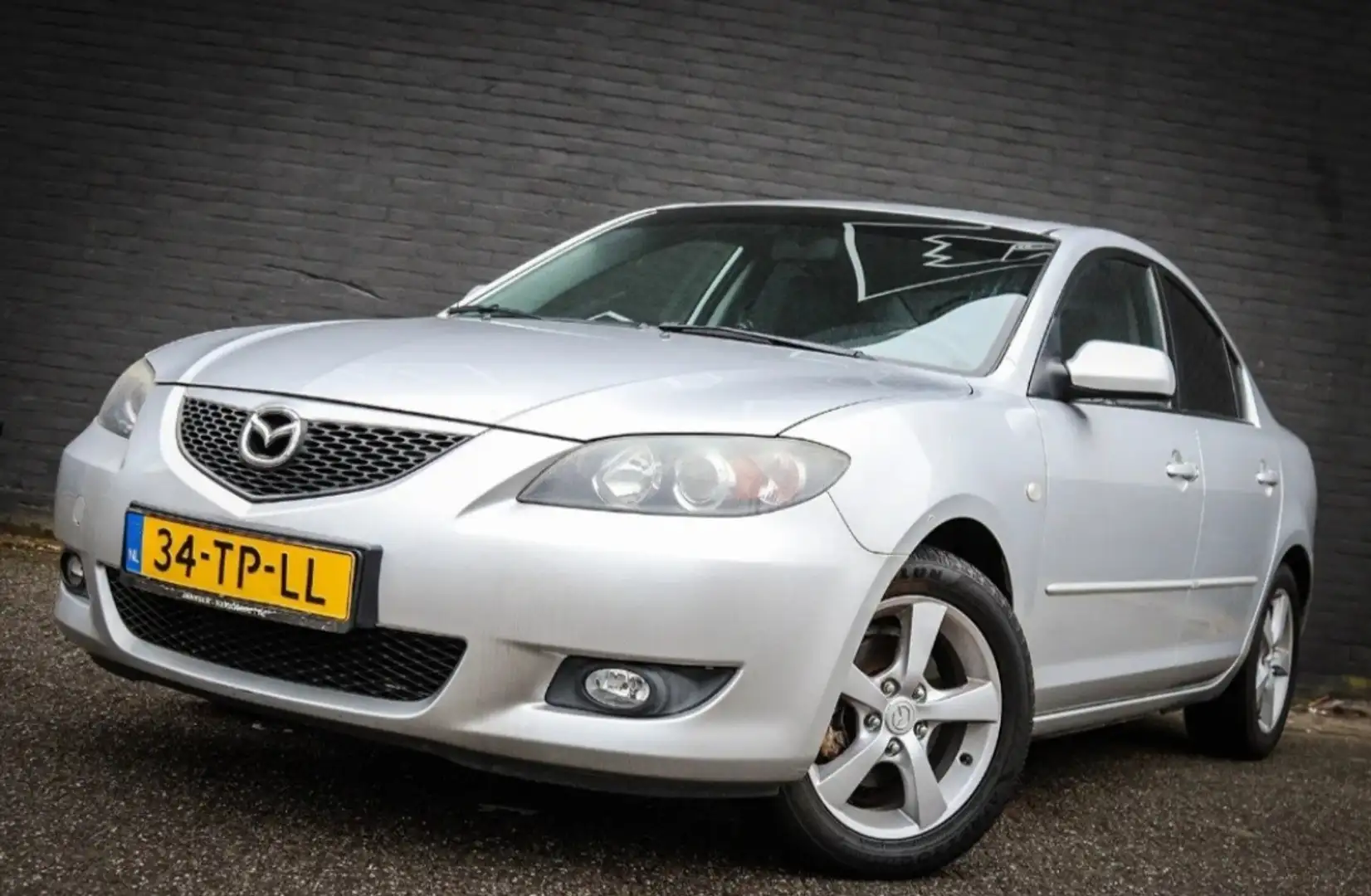 Mazda 3 1.6 Active - 1