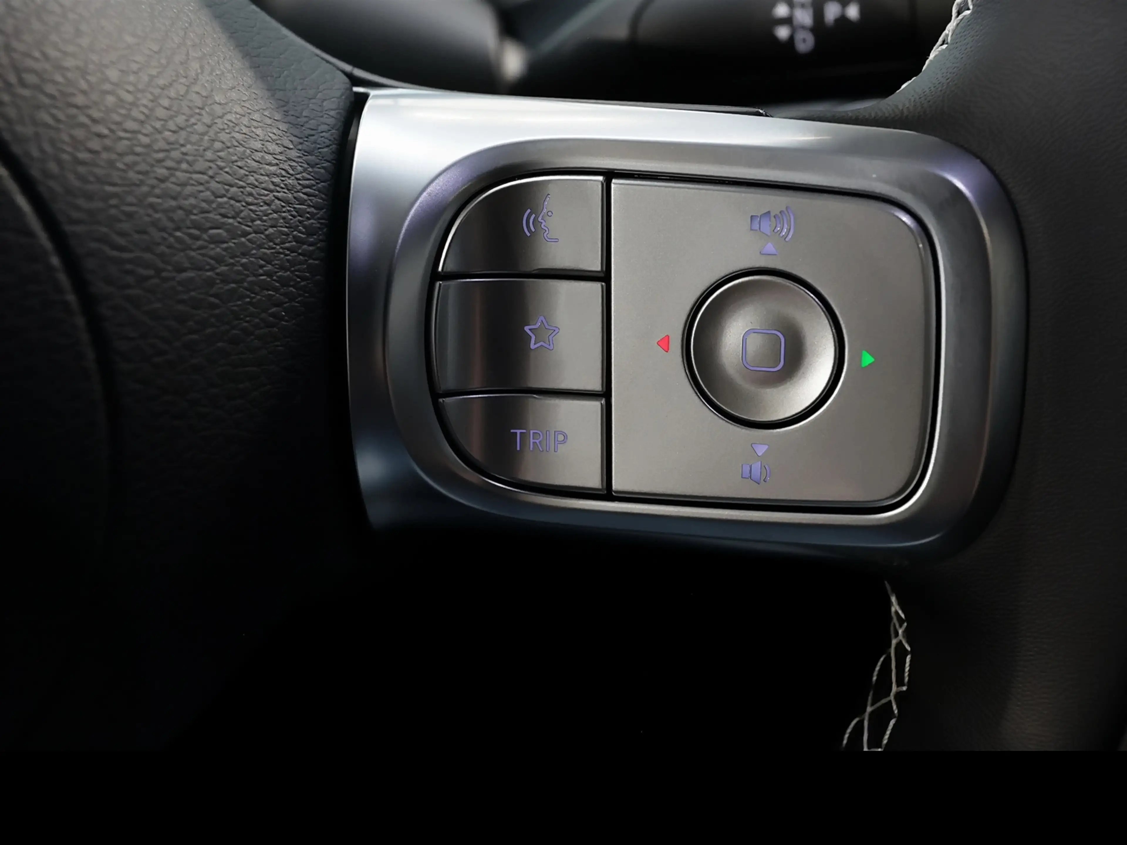 smart #1 PREMIUM 22KW+DAB+LED+360°+Navi+Head-UP+Fahras — photo 14
