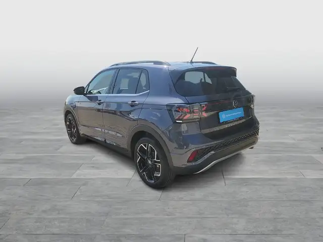 Volkswagen T-Cross view 4