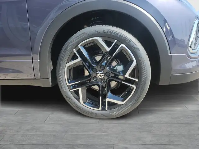 Volkswagen T-Cross view 7