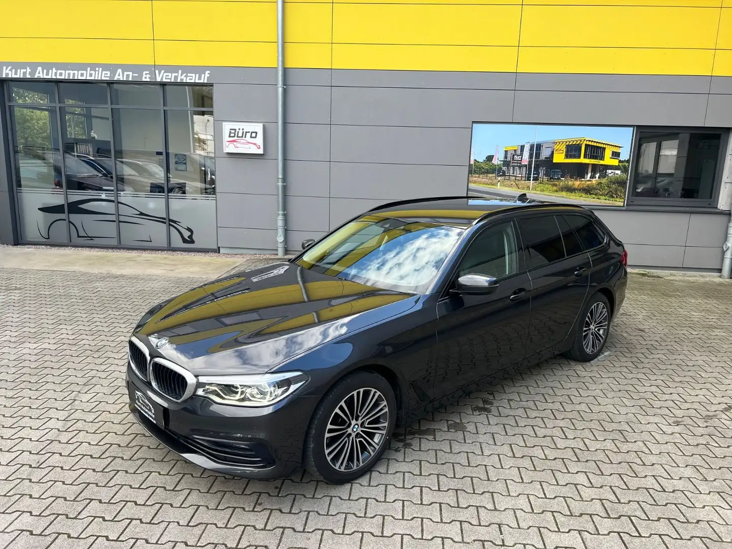 BMW 520 d/TOURING/SPORT LINE/LED/KAMERA/AHK/HEAD UP Gris - 1