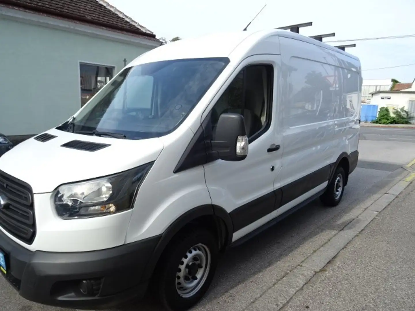 Ford Transit Transit Kasten 2,0 EcoBlue L2H2 290 Startup Weiß - 1