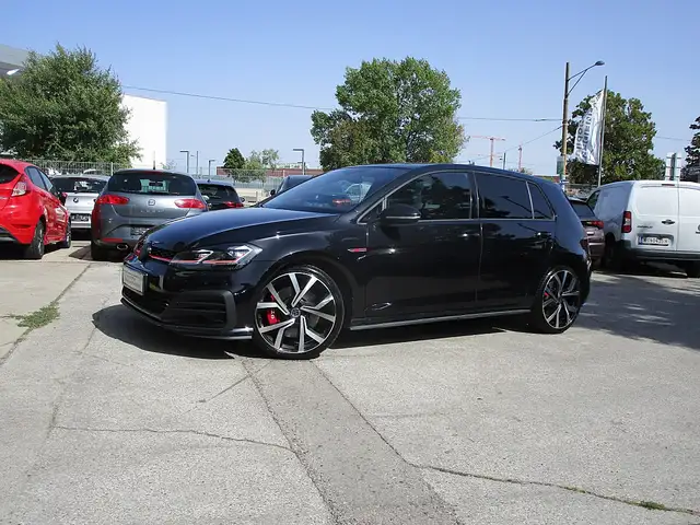 Volkswagen Golf GTI Performance 2,0 TSI DSG