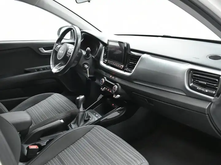 Kia Stonic 2022, foto 38