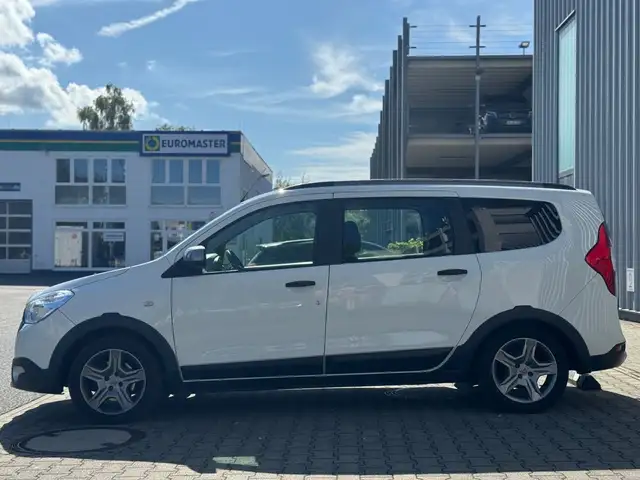 Dacia Lodgy Stepway Plus Navi Kam AHK 1.Hand